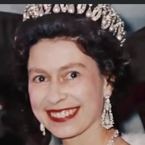 Dangle Black Earrings - 2 pairs - Picture 9 of 13